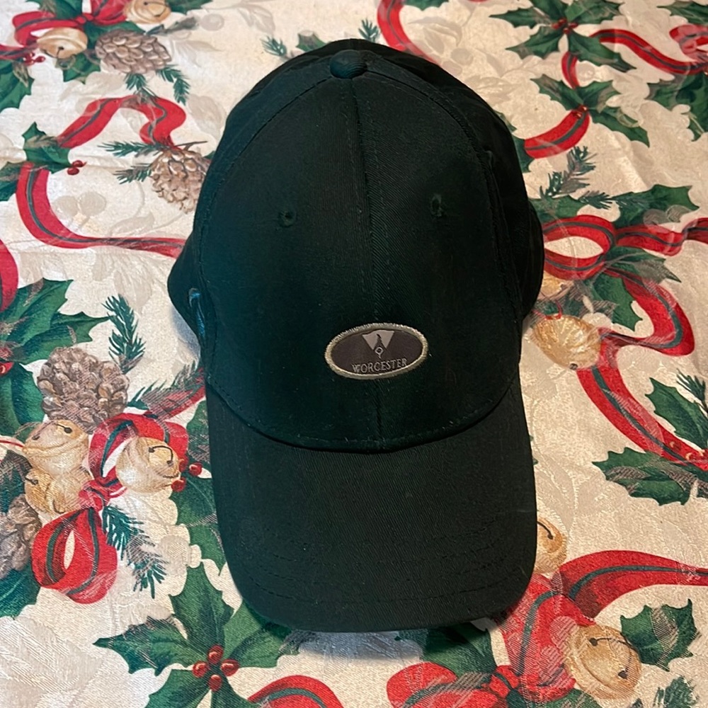 Used cap size L by pukka